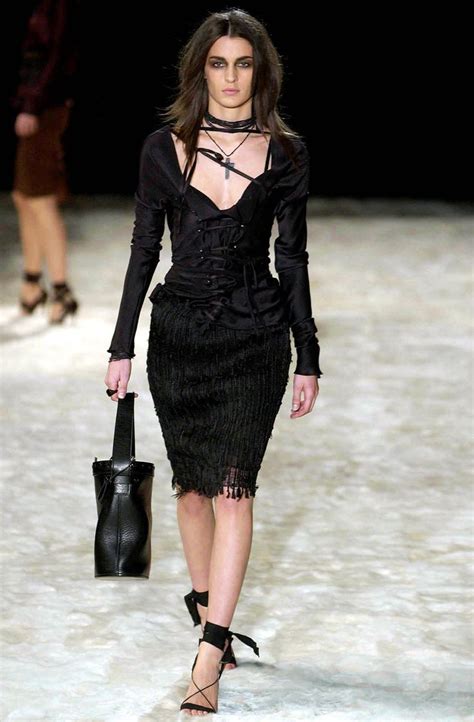 gucci fall 2002 bag|Gucci runway dresses 2002.